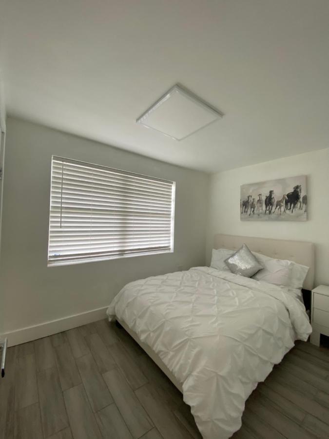 Modern Home, Excellent Location Miami Exterior photo