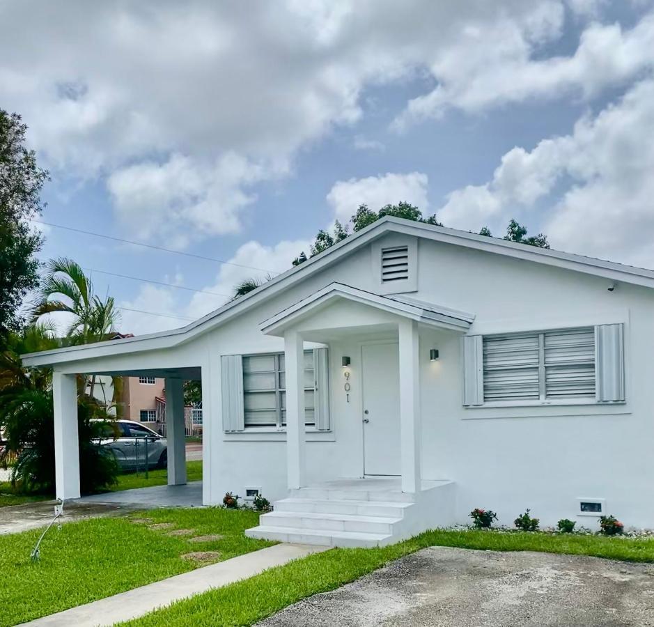 Modern Home, Excellent Location Miami Exterior photo