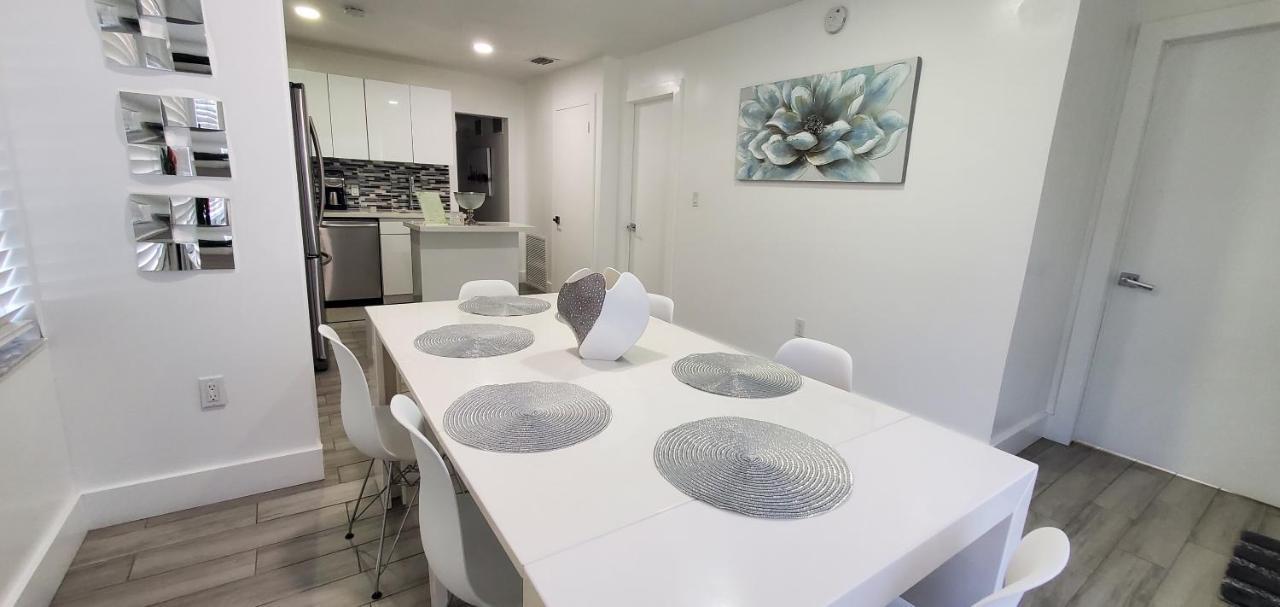 Modern Home, Excellent Location Miami Exterior photo